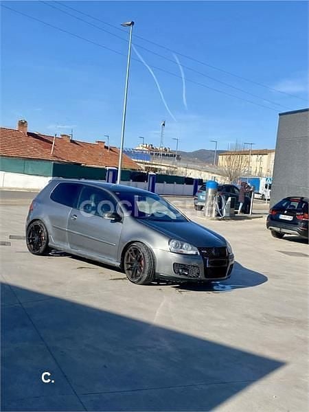 Usado VW Golf V GTI 200 CV (147 kW) 2007 Gris / plata Berlina
