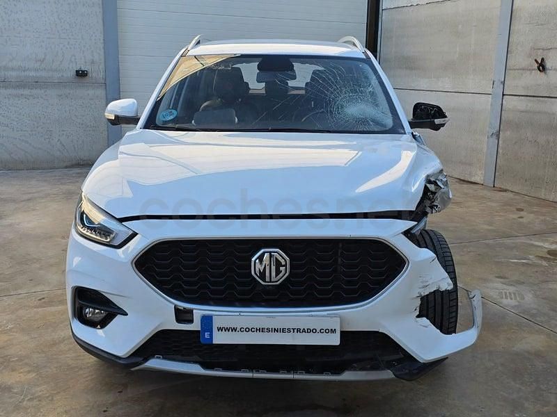 Usado MG ZS Luxury 106 CV (77 kW) 2022 Blanco SUV