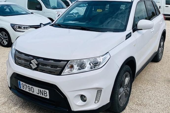 Usado Suzuki Vitara GL 120 CV (88 kW) 2015 SUV