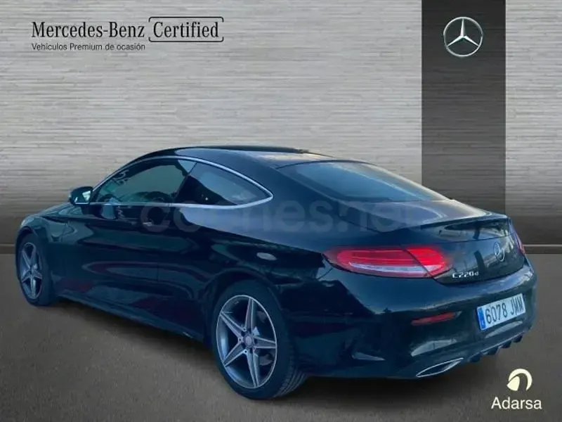 Usado Mercedes C220 170 CV (125 kW) 2016 Negro Coupe