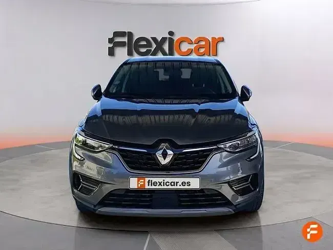 Usado Renault Arkana Equilibre 140 CV (102 kW) 2022 Gris SUV