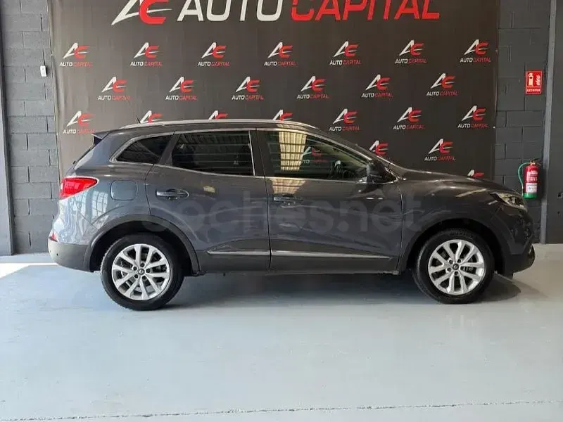 Usado Renault Kadjar Intens 110 CV (80 kW) 2016 Gris / plata SUV