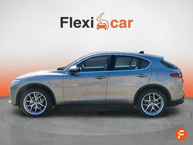 Usado Alfa Romeo Stelvio Executive 210 CV (154 kW) 2020 Gris SUV