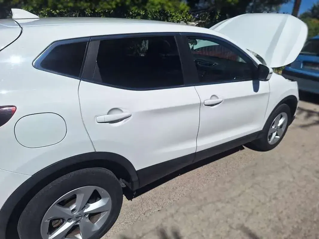 Usado Nissan Qashqai Visia 116 CV (85 kW) 2018 Blanco SUV