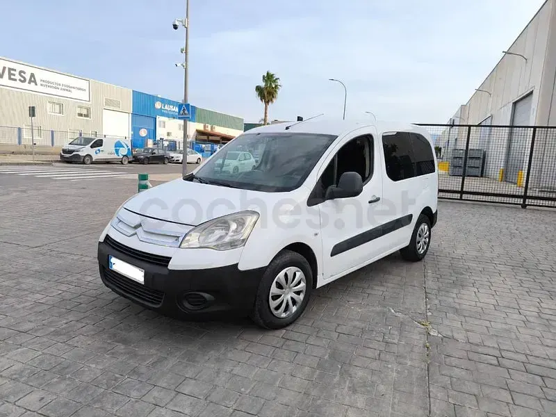 Usado Citroën Berlingo 92 CV (67 kW) 2012 Blanco Monovolumen