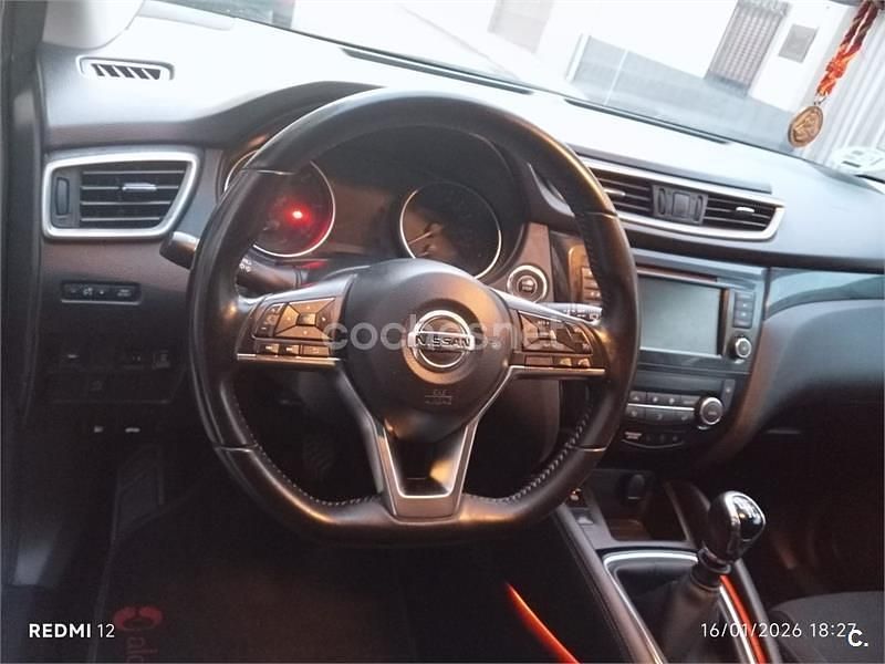 Usado Nissan Qashqai N-TEC 150 CV (110 kW) 2019 Gris / plata SUV