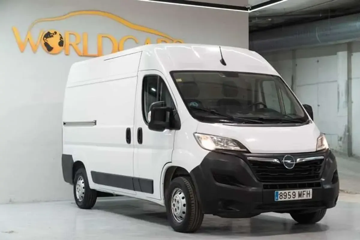 Usado Opel Movano 120 CV (88 kW) 2023 Blanco Van