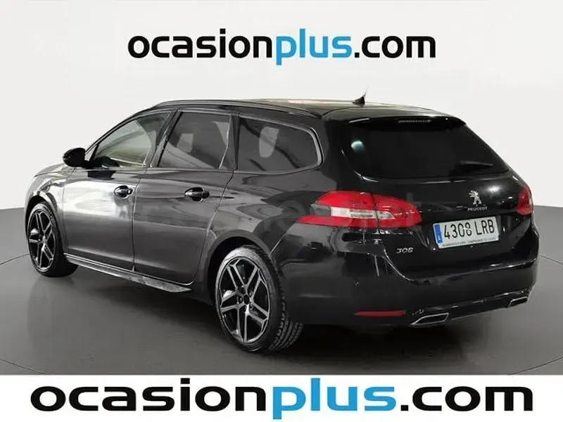 Usado Peugeot 308 SW GT 130 CV (95 kW) 2021 Negro Familiar