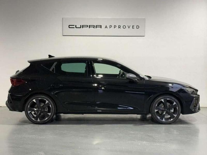 Nuevo Cupra Leon 204 CV (150 kW) 2025 Negro Utilitario
