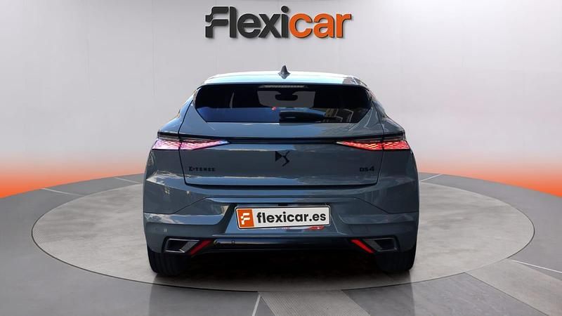 Usado DS Automobiles DS4 Performance Line Plus 225 CV (165 kW) 2023 Gris SUV