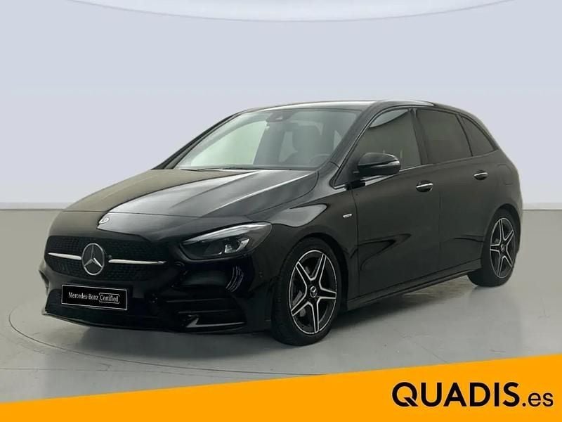 Usado Mercedes B200 150 CV (110 kW) 2021 Negro Monovolumen
