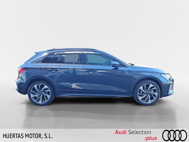 Usado Audi A3 Advanced Plus 204 CV (150 kW) 2025 Gris Berlina