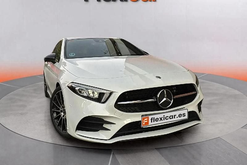 Blanco Usado 2021 Mercedes A180 Berlina | 23.390 € (Buen precio) - Imagen 1/4