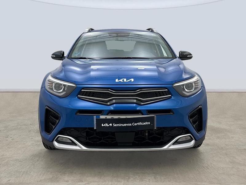 Usado Kia Stonic GT-Line 100 CV (73 kW) 2021 Azul SUV