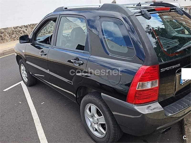 Usado Kia Sportage Active 140 CV (102 kW) 2007 Negro SUV
