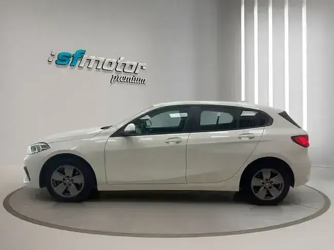 Usado BMW 116 Performance 116 CV (85 kW) 2022 Blanco Utilitario