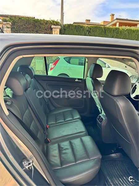 Usado VW Golf VI GT 140 CV (102 kW) 2008 Gris / plata Utilitario