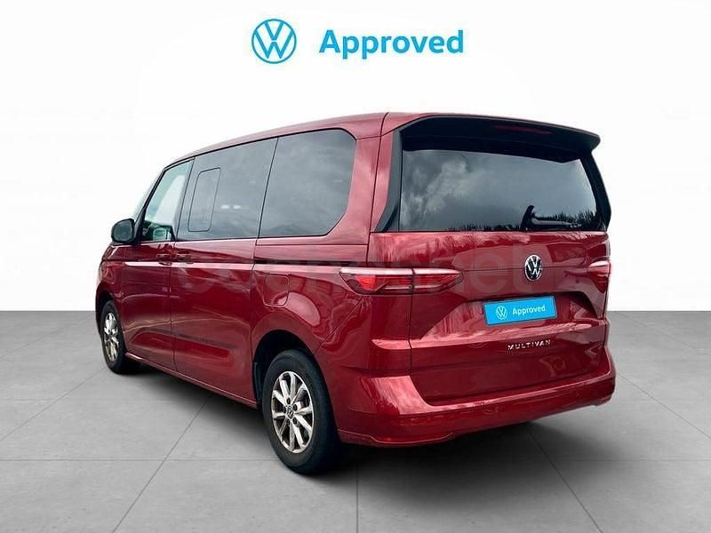 Usado VW Multivan 150 CV (110 kW) 2025 Rojo Van