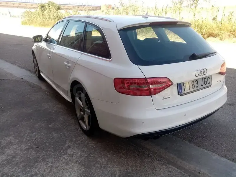 Usado Audi A4 Sport 150 CV (110 kW) 2016 Blanco Familiar