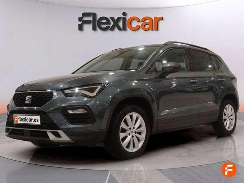 Usado Seat Ateca Reference 110 CV (80 kW) 2021 Gris SUV