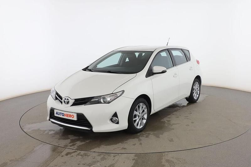 Blanco Usado 2014 Toyota Auris Active Utilitario | 11.299 € (Precio justo) - Imagen 1/3
