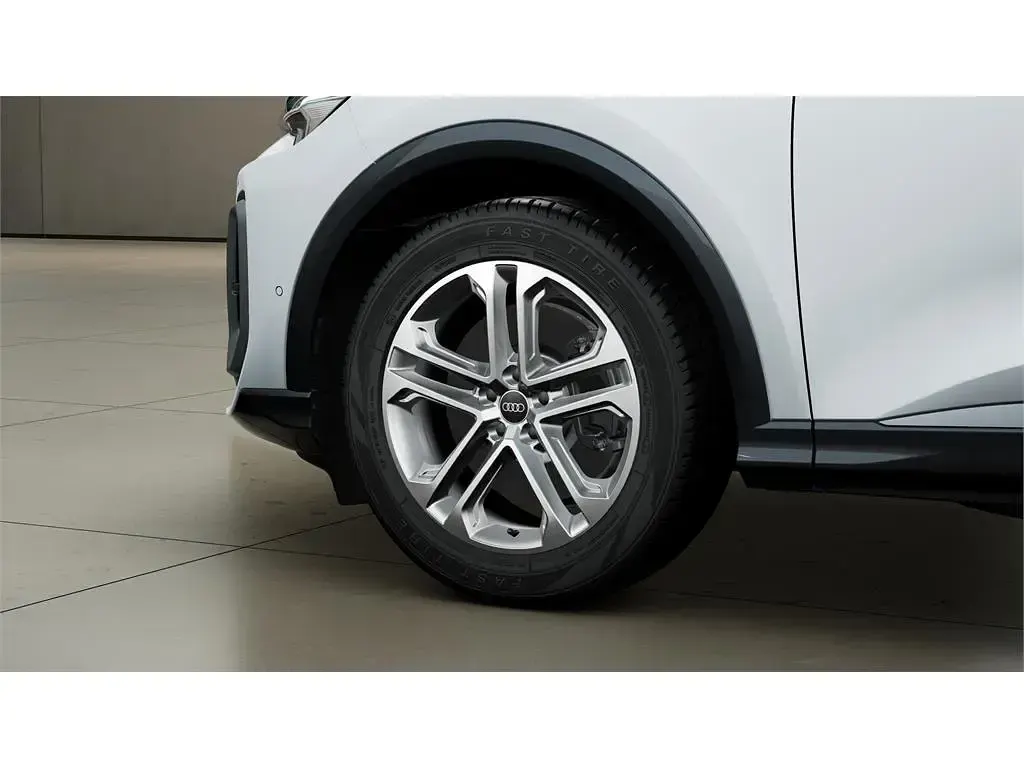 Nuevo Audi Q5 S-Line 299 CV (219 kW) 2025 Blanco glaciar SUV