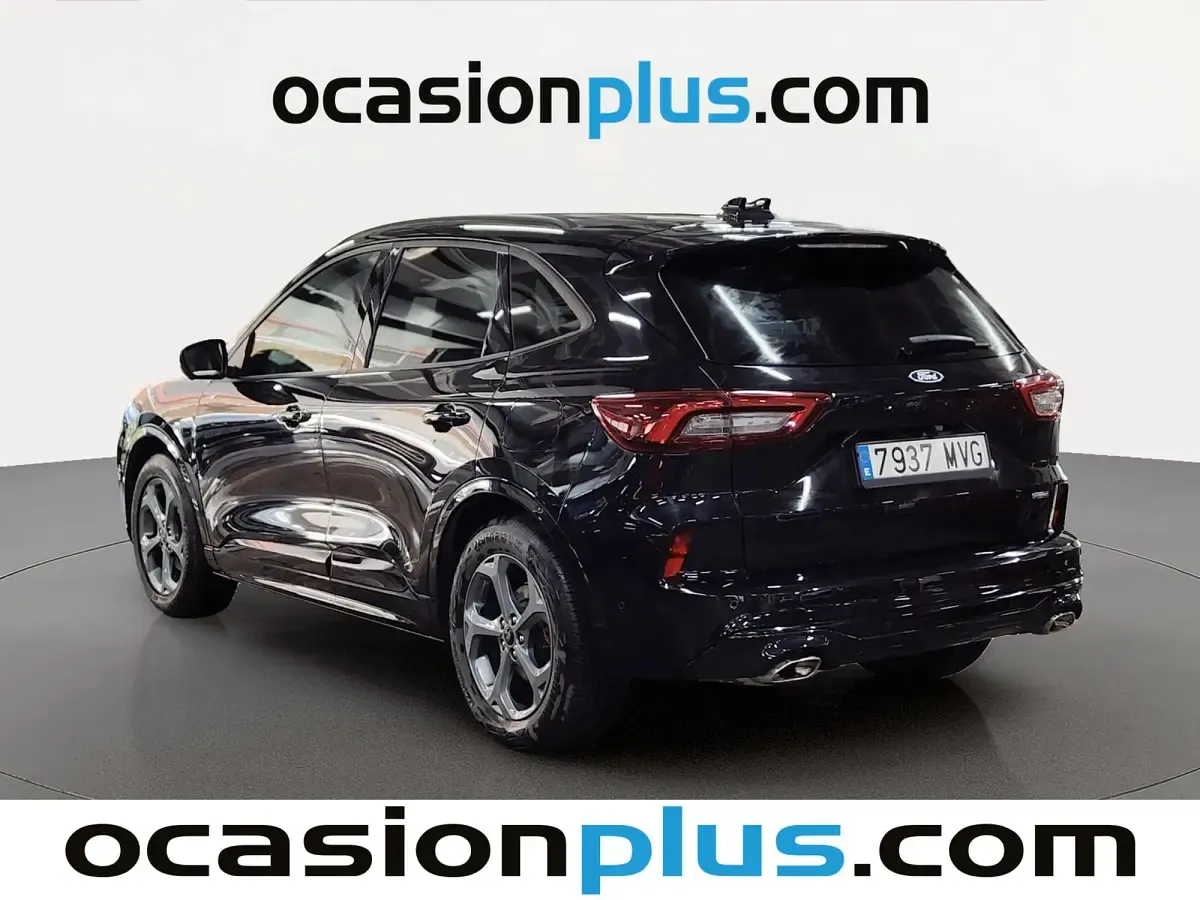 Usado Ford Kuga ST-Line X 182 CV (133 kW) 2024 Negro SUV
