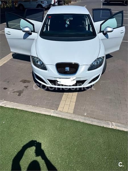 Usado Seat Leon Copa 105 HP (77 kW) 2011 Branco Citadino