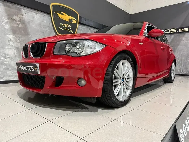 Usado BMW 116 Comfort Edition 122 CV (89 kW) 2009 Rojo Utilitario