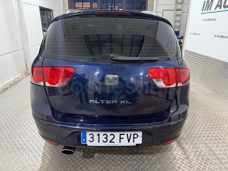 Usado Seat Altea XL Stylance 105 CV (77 kW) 2007 Azul Monovolumen