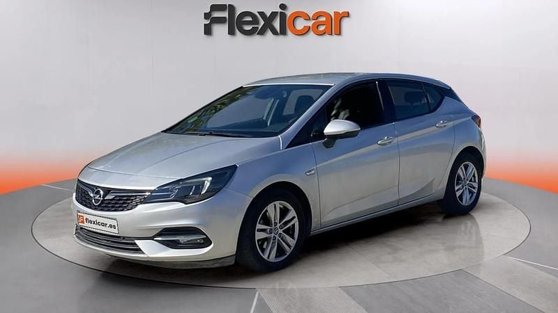 Usado Opel Astra 110 CV (80 kW) 2020 Azul Berlina