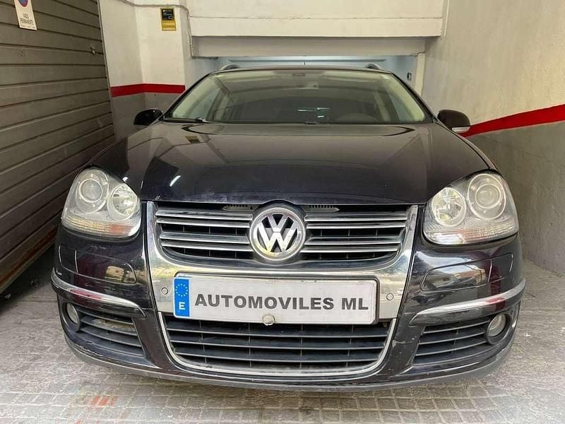 Usado VW Golf VI Highline 105 CV (77 kW) 2009 Negro Utilitario