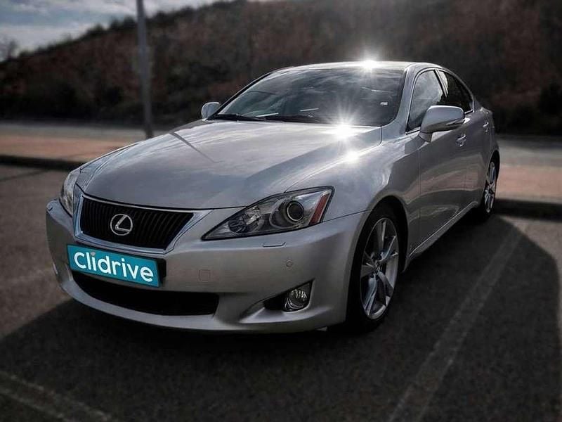 Usado Lexus IS250 Sport Line 208 CV (152 kW) 2010 Gris Berlina