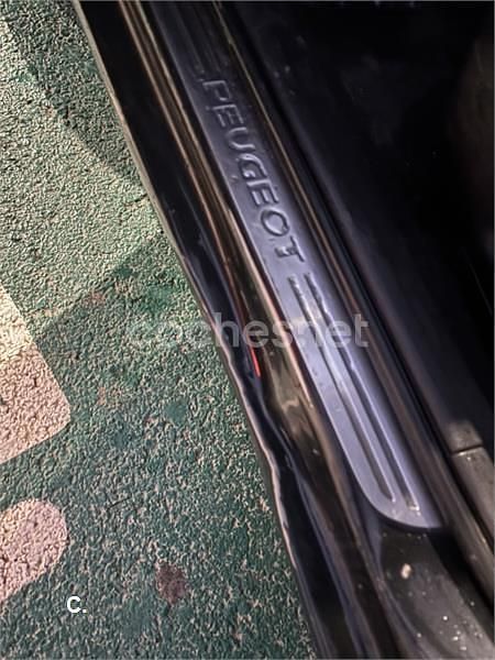 Usado Peugeot 407 Sport 136 CV (100 kW) 2005 Negro Berlina
