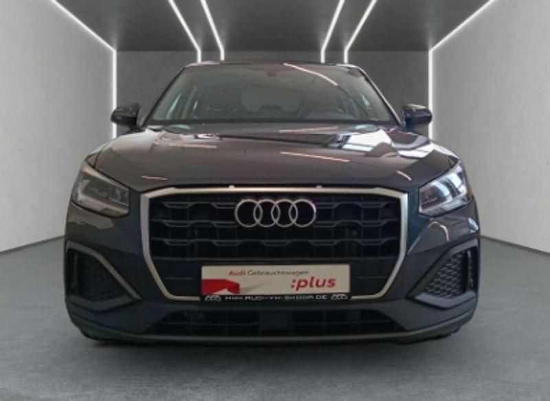 Usado Audi Q2 150 CV (110 kW) 2023 Gris SUV