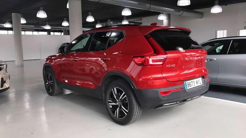 Usado Volvo XC40 Plus 163 CV (119 kW) 2025 SUV