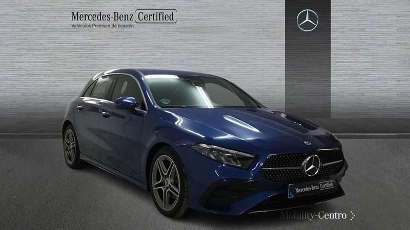 Usado Mercedes A180 109 CV (80 kW) 2024 Azul Utilitario