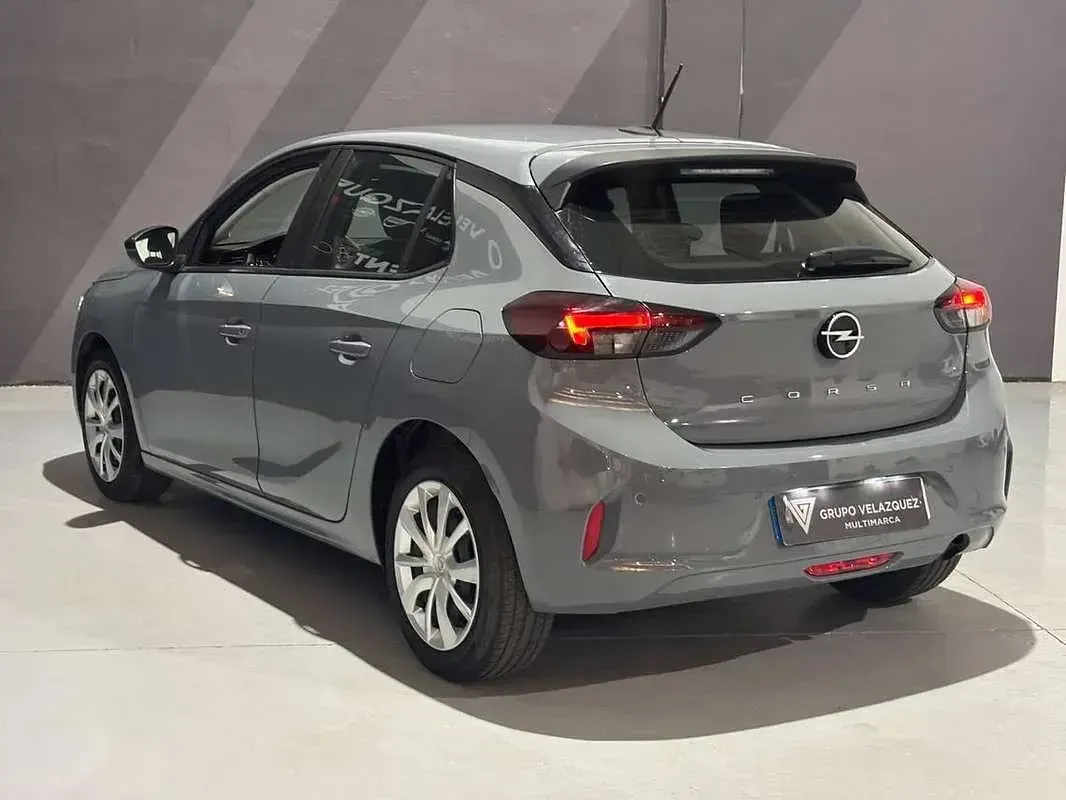 Usado Opel Corsa Edition 75 CV (55 kW) 2024 Gris Utilitario