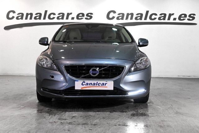Usado Volvo V40 Momentum 150 CV (110 kW) 2013 Azul Familiar