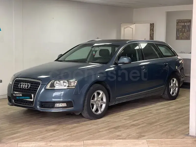 Usado Audi A6 Sport 136 CV (100 kW) 2010 Azul Familiar
