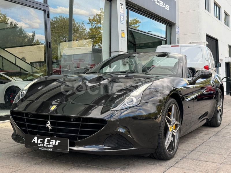 Usado Ferrari California 490 CV (360 kW) 2014 Negro Descapotable