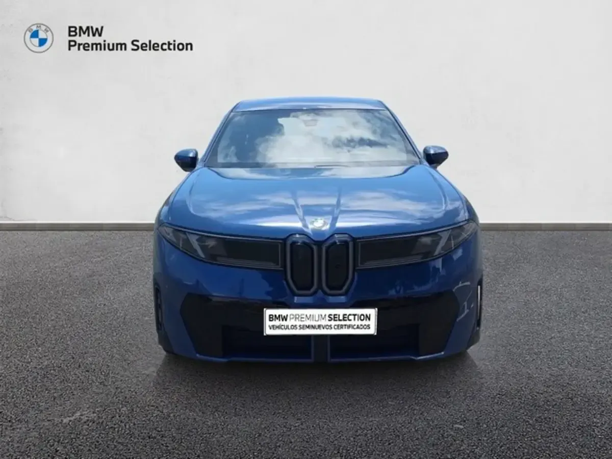 Usado BMW iX3 M Sport 344 kW (469 CV) 2026 Azul SUV