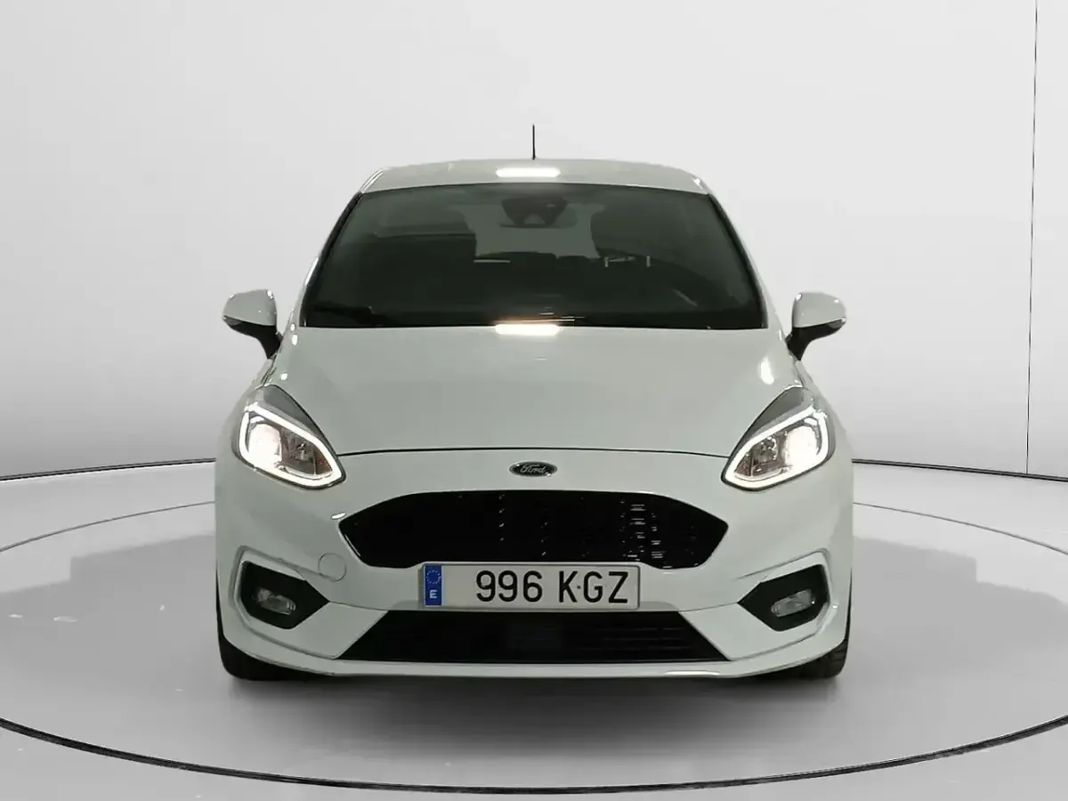 Usado Ford Fiesta ST-Line 140 CV (102 kW) 2018 Blanco Berlina