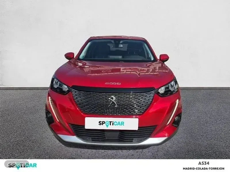 Usado Peugeot 2008 Allure 130 CV (95 kW) 2020 Rojo SUV
