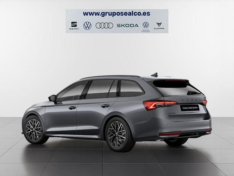 Nuevo Skoda Octavia SportLine 150 CV (110 kW) 2026 Gris Familiar