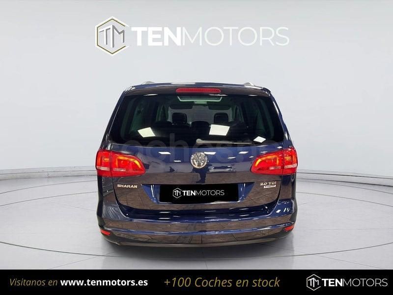 Usado VW Sharan Advance 177 CV (130 kW) 2014 Azul Monovolumen