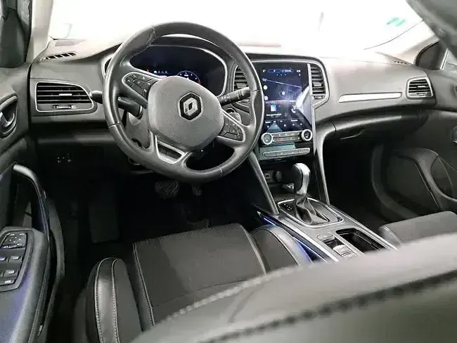 Usado Renault Mégane GrandTour Intens 140 CV (102 kW) 2023 Gris Familiar