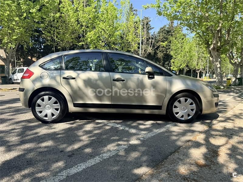 Brugt Citroën C4 90 HK (66 kW) 2005 Beige Sedan