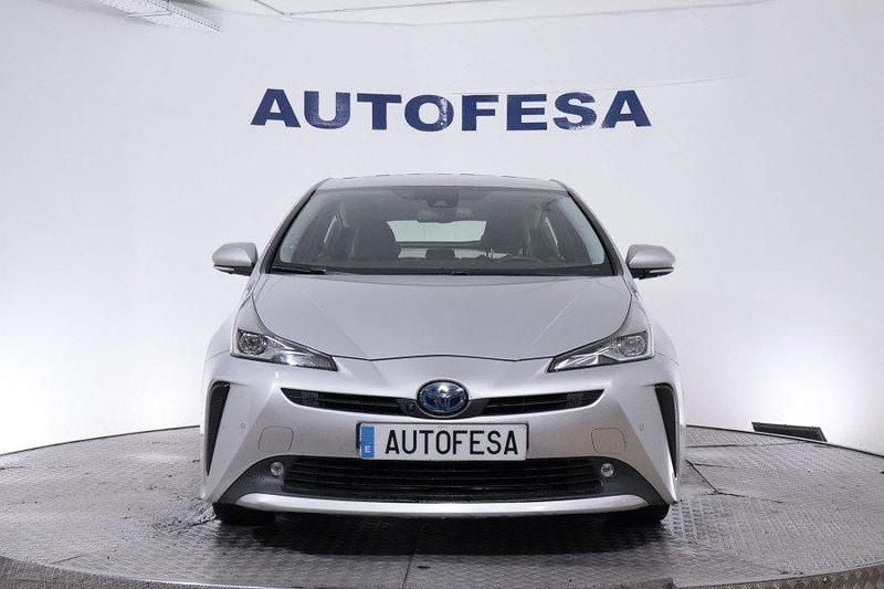 Usado Toyota Prius 136 CV (100 kW) 2021 Plateado Berlina
