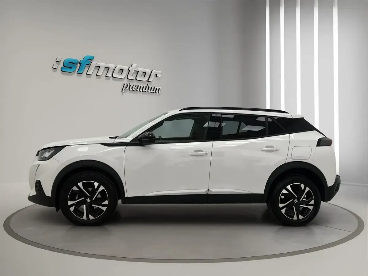 Occasion Peugeot 2008 Allure 110 PK (80 kW) 2022 Wit SUV